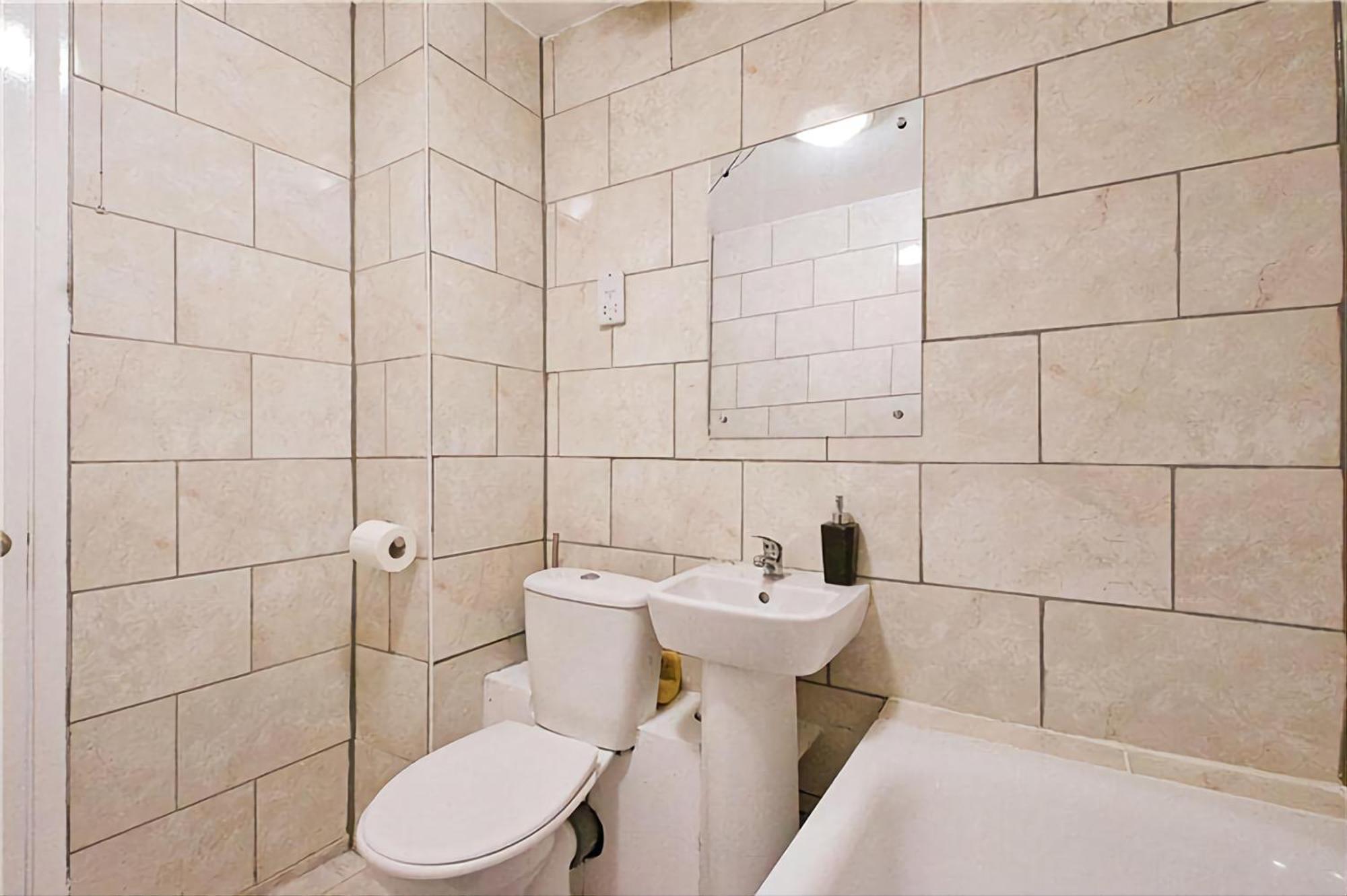 Manor Place Apartment Thamesmead Thamesmead  Extérieur photo